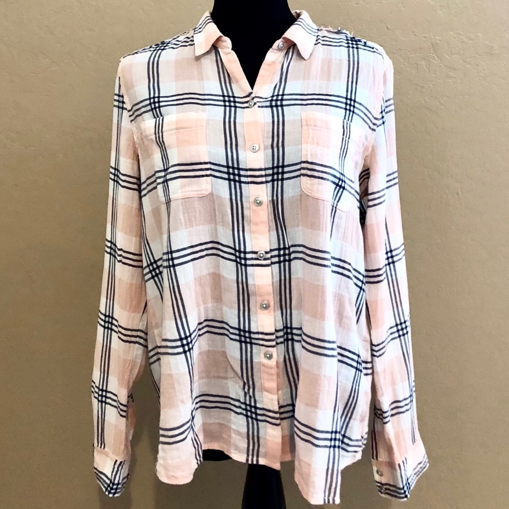 Caslon (Nordstrom) Pink and Navy plaid shirt (M)